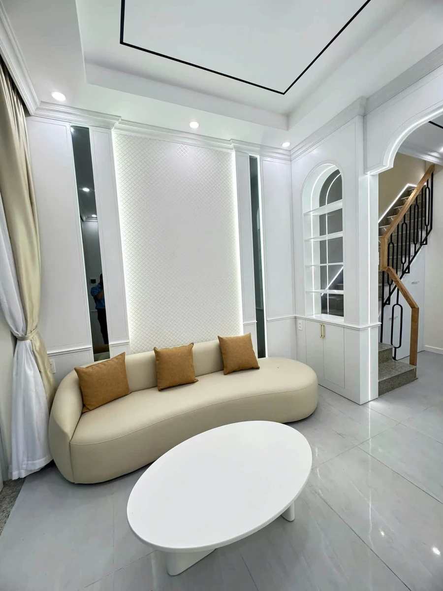 Nhà 3 tầng mới full nội thất gần biển Nha Trang, 35m², 4,8 tỷ - Ảnh thu nhỏ 4