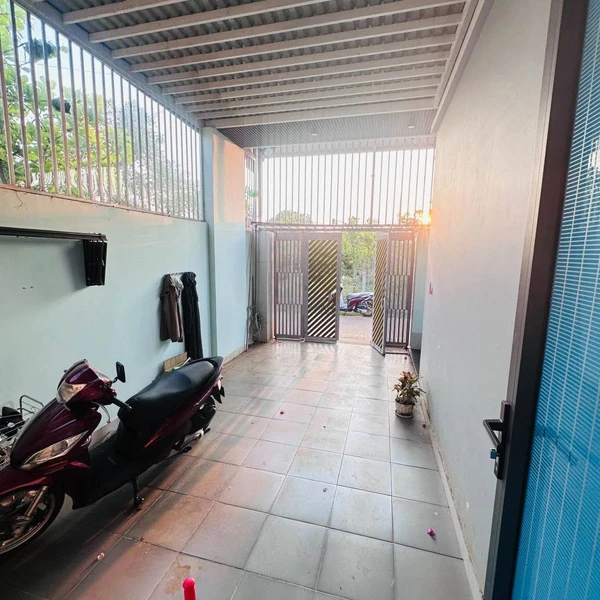Nhà bán Ea Tu 130m² 3 phòng ngủ 1 tỷ 999 triệu