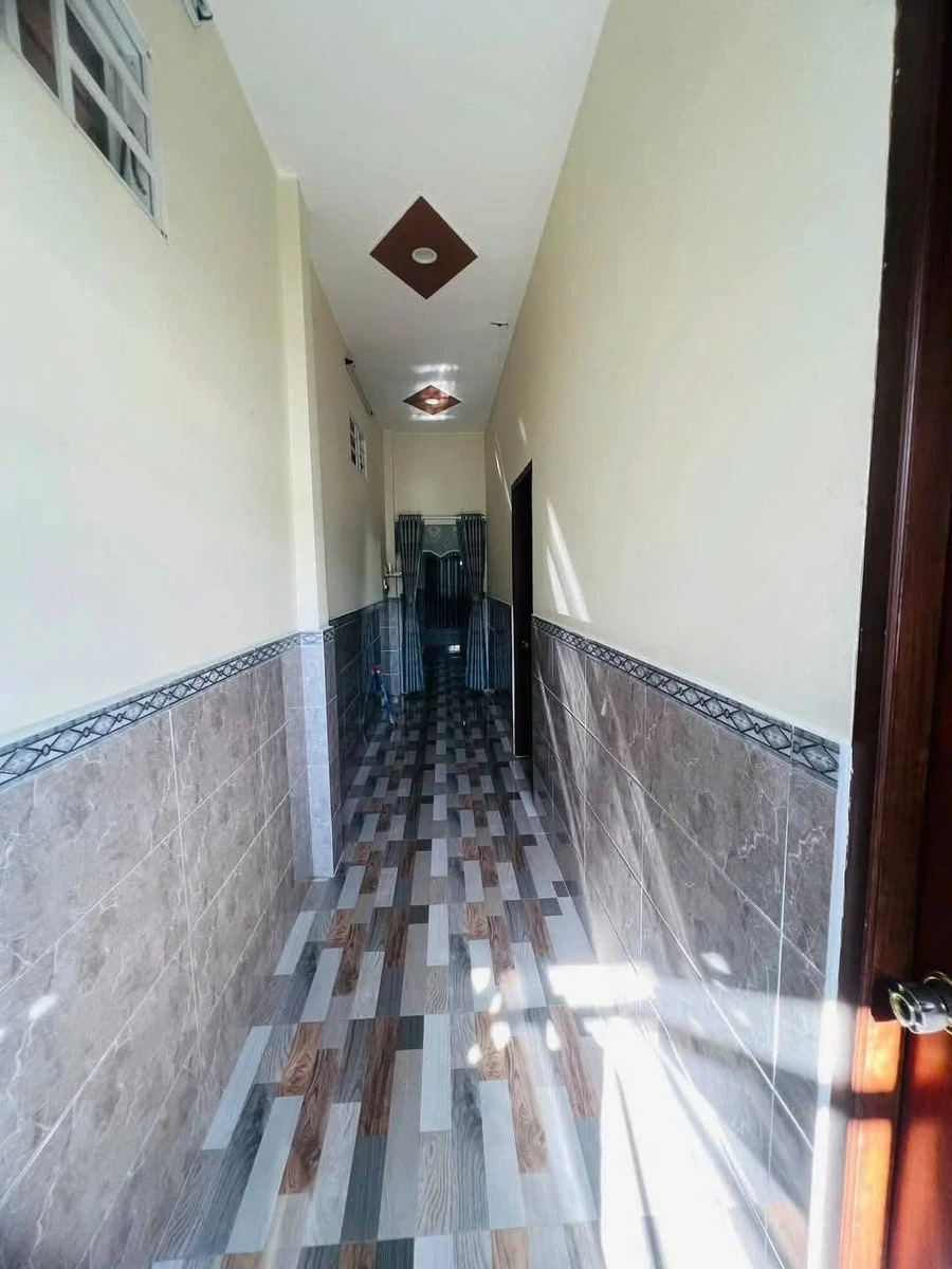 Bán nhà hẻm 60m² Nguyễn Trung Trực Rạch Giá 1 tỷ 2 - Ảnh thu nhỏ 5