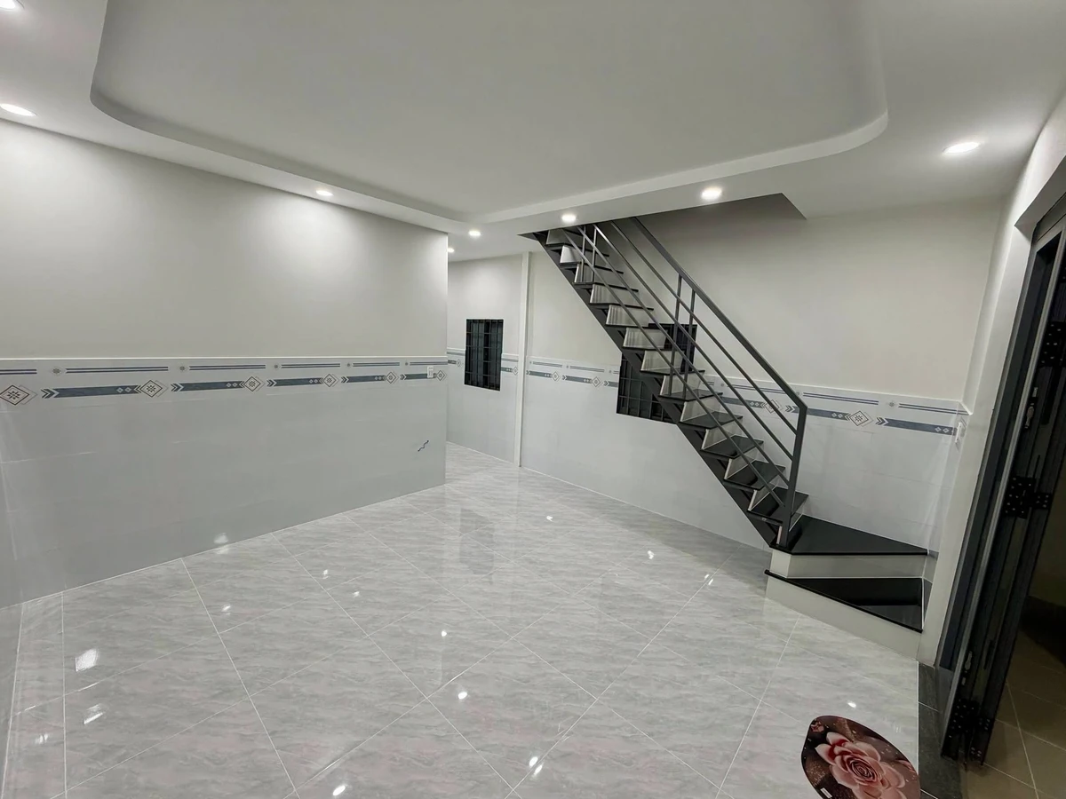 Bán nhà lầu Tân Phong 5×15m sổ riêng 4,2 tỷ - Ảnh thu nhỏ 4