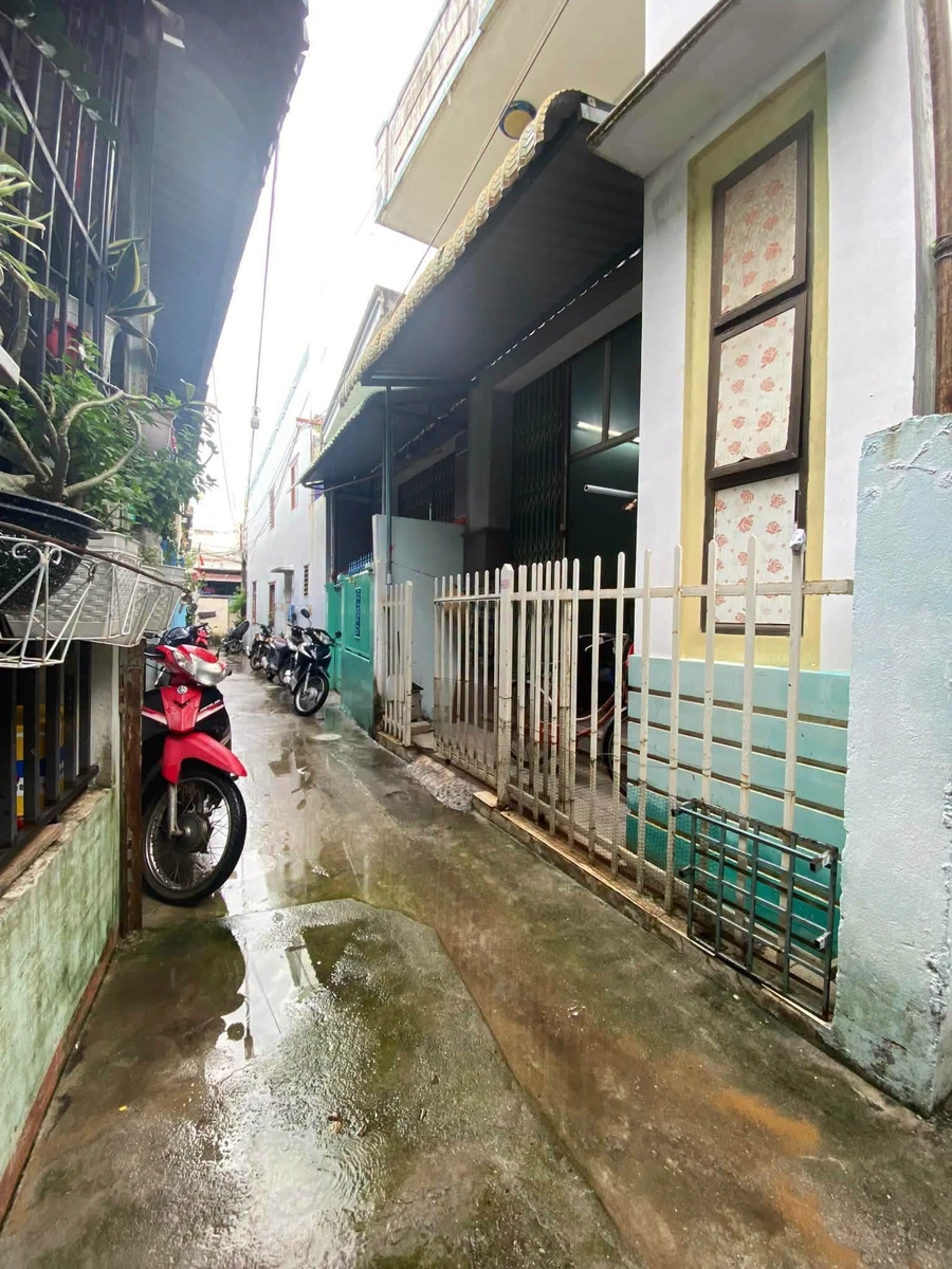 Bán nhà hẻm 42m2, 2PN đường Trần Hưng Đạo - Ảnh 1