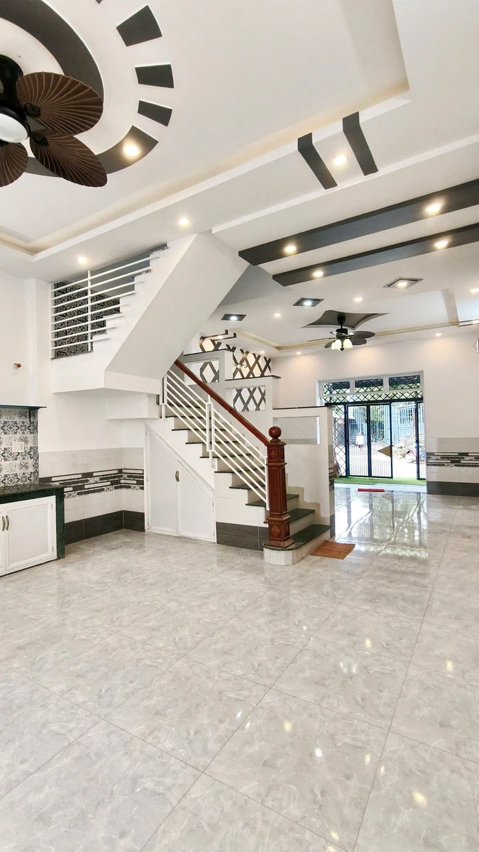 Bán nhà 1 trệt 1 lầu 74m² gần QL13 Thuận Giao, 3,59 tỷ - Ảnh 1