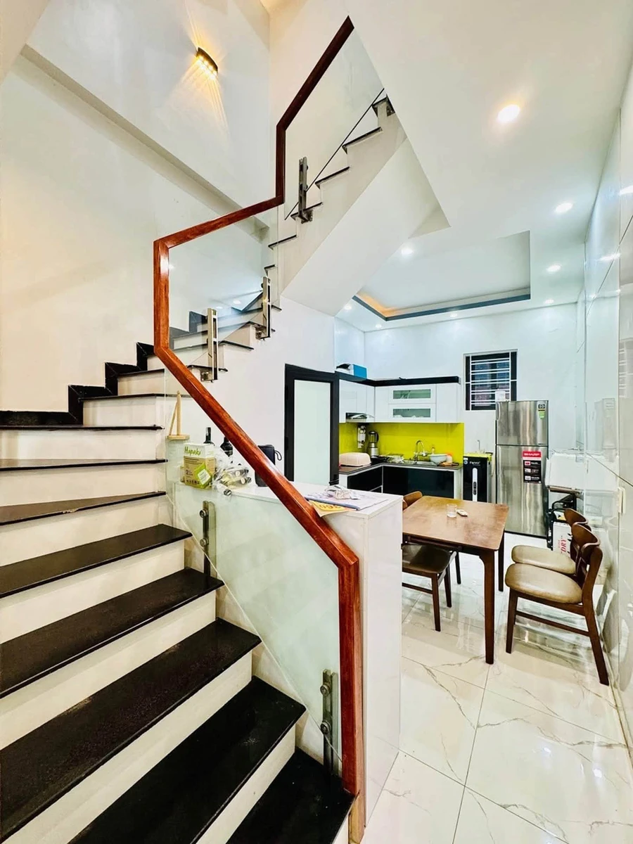 Bán nhà phố Lê Lợi 40m² 3 tầng 2,99 tỷ - Ảnh thu nhỏ 2
