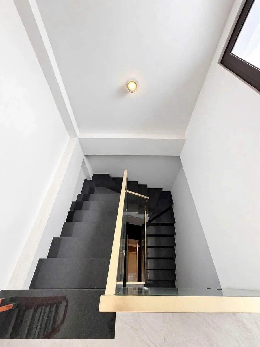 Bán nhà 4 tầng 39m2 đường Âu Cơ, Tân Bình, full nội thất, giá 6,95 tỷ - Ảnh thu nhỏ 3