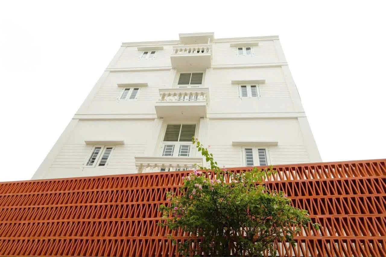 Bán toà nhà 50 phòng khép kín 273m2 Thạnh Mỹ Lợi, dòng tiền 250-270tr/tháng - Ảnh 1