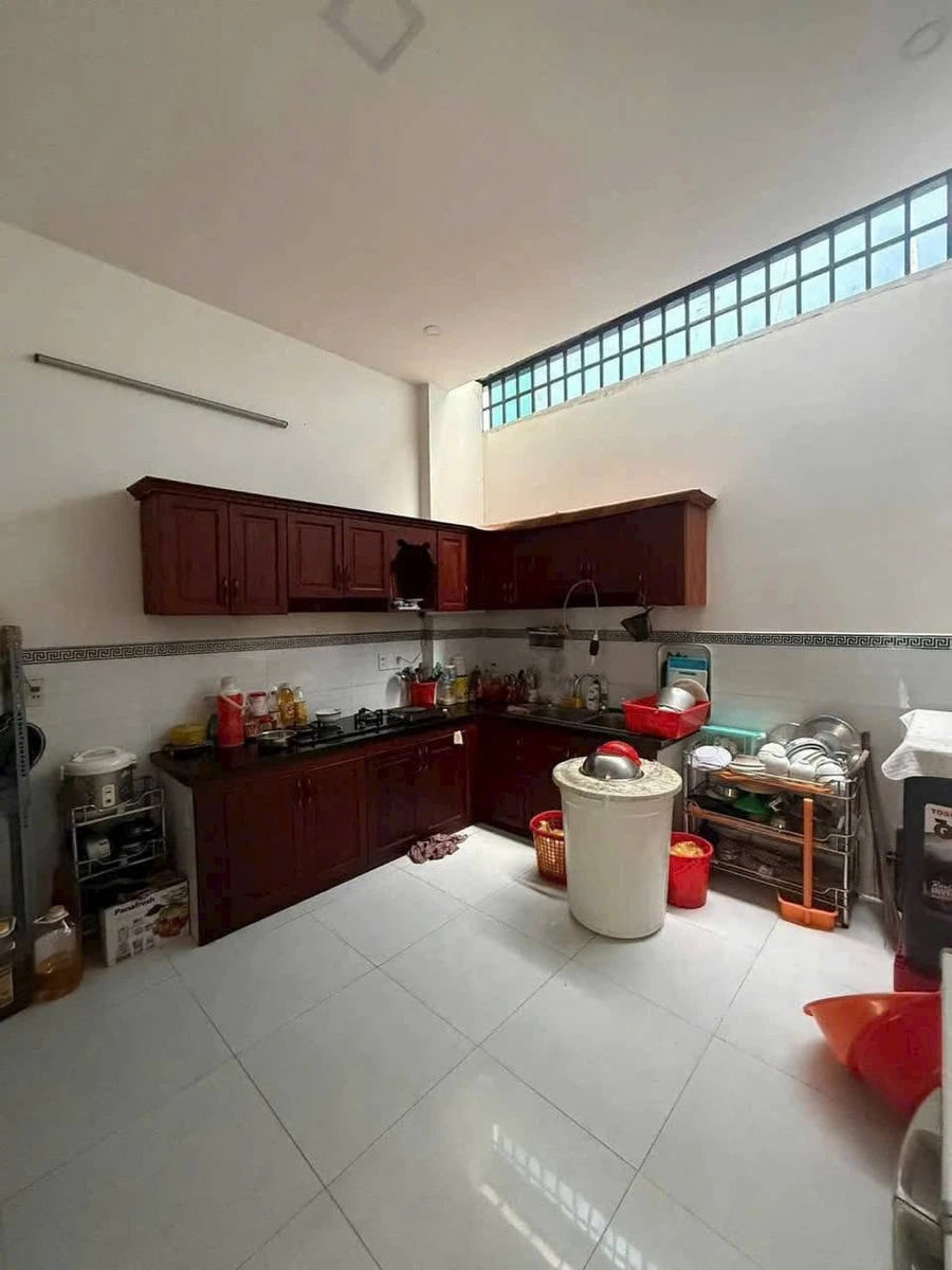 Bán nhà 3 tầng 180m² Phú Định Q.8 - Ảnh thu nhỏ 2