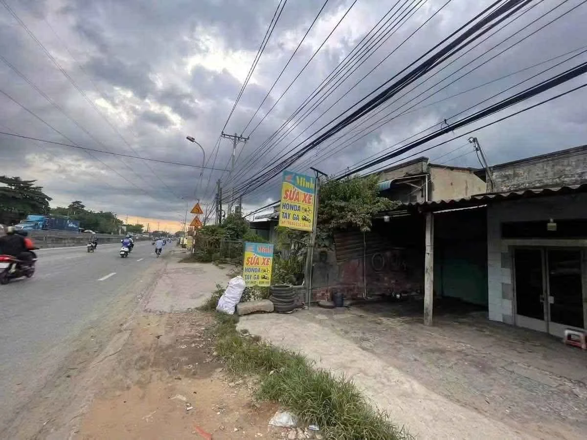 Bán nhà cấp 4 mặt tiền QL1A 269m2, Tây Ninh 4,5 tỷ - Ảnh thu nhỏ 2