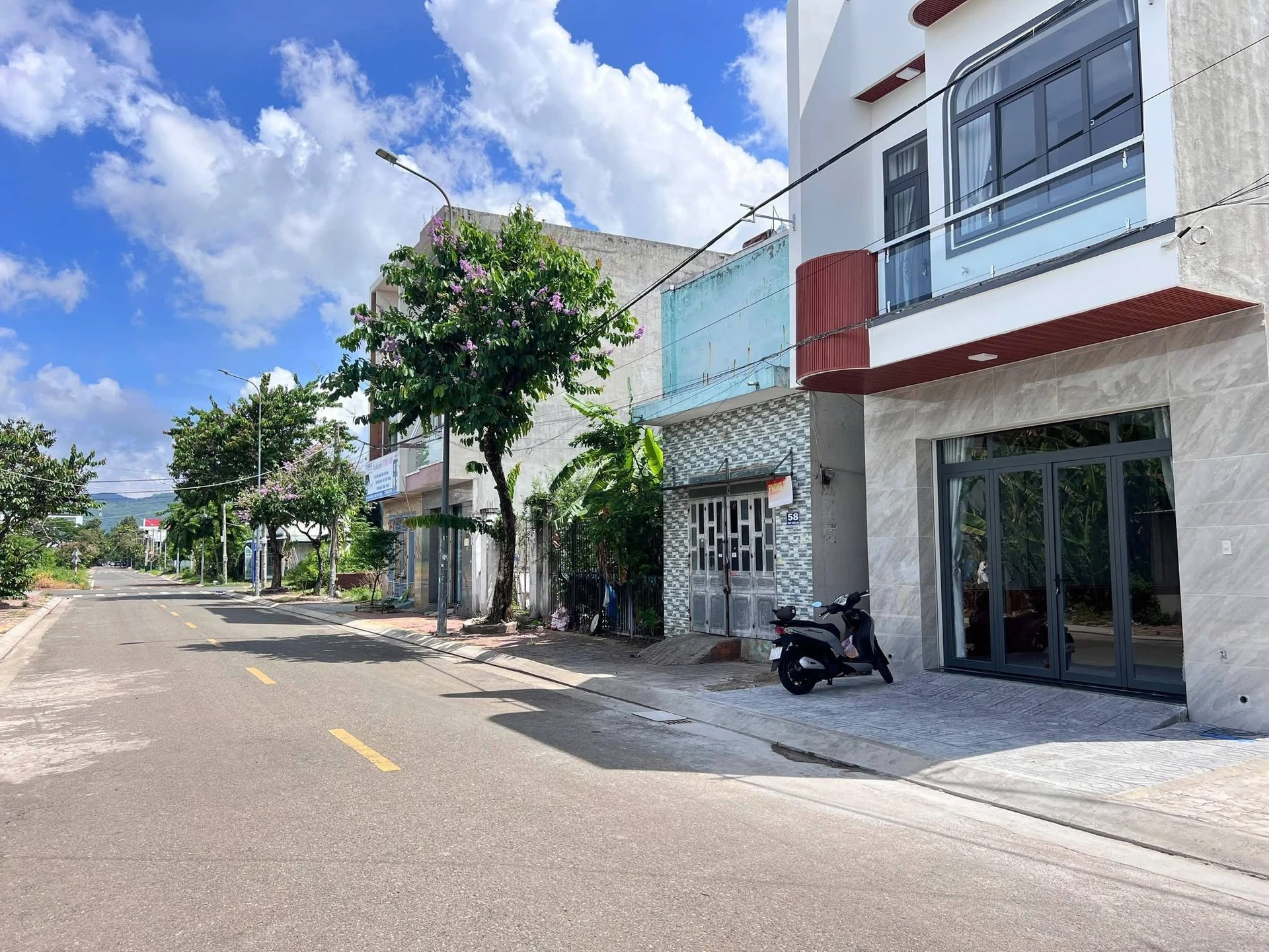 Bán nhà 1 trệt 1 lầu 95m2 đường Chu Văn An, Long Tâm, TP Bà Rịa, giá 4,2 tỷ - Ảnh 1