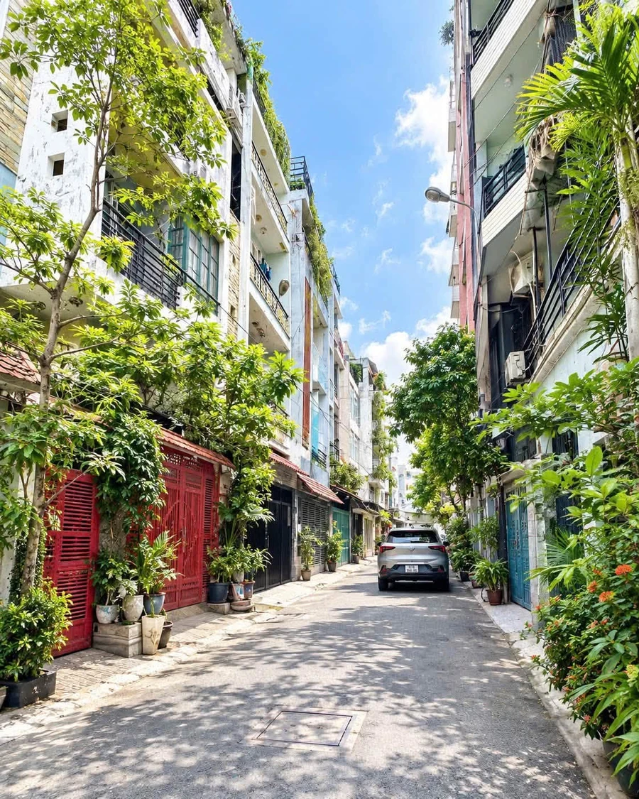 Bán nhà 5 tầng 100m2 13 phòng ngủ gần sân bay Tân Sơn Nhất giá 18,5 tỷ - Ảnh thu nhỏ 2