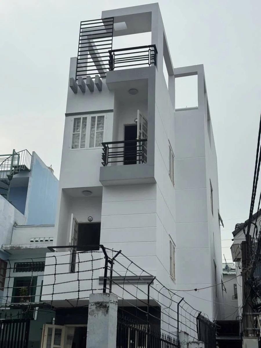 Bán nhà hẻm xe tải Phan Văn Trị, Bình Thạnh 81m2, 4 tầng, 4PN, giá 11 tỷ - Ảnh 1