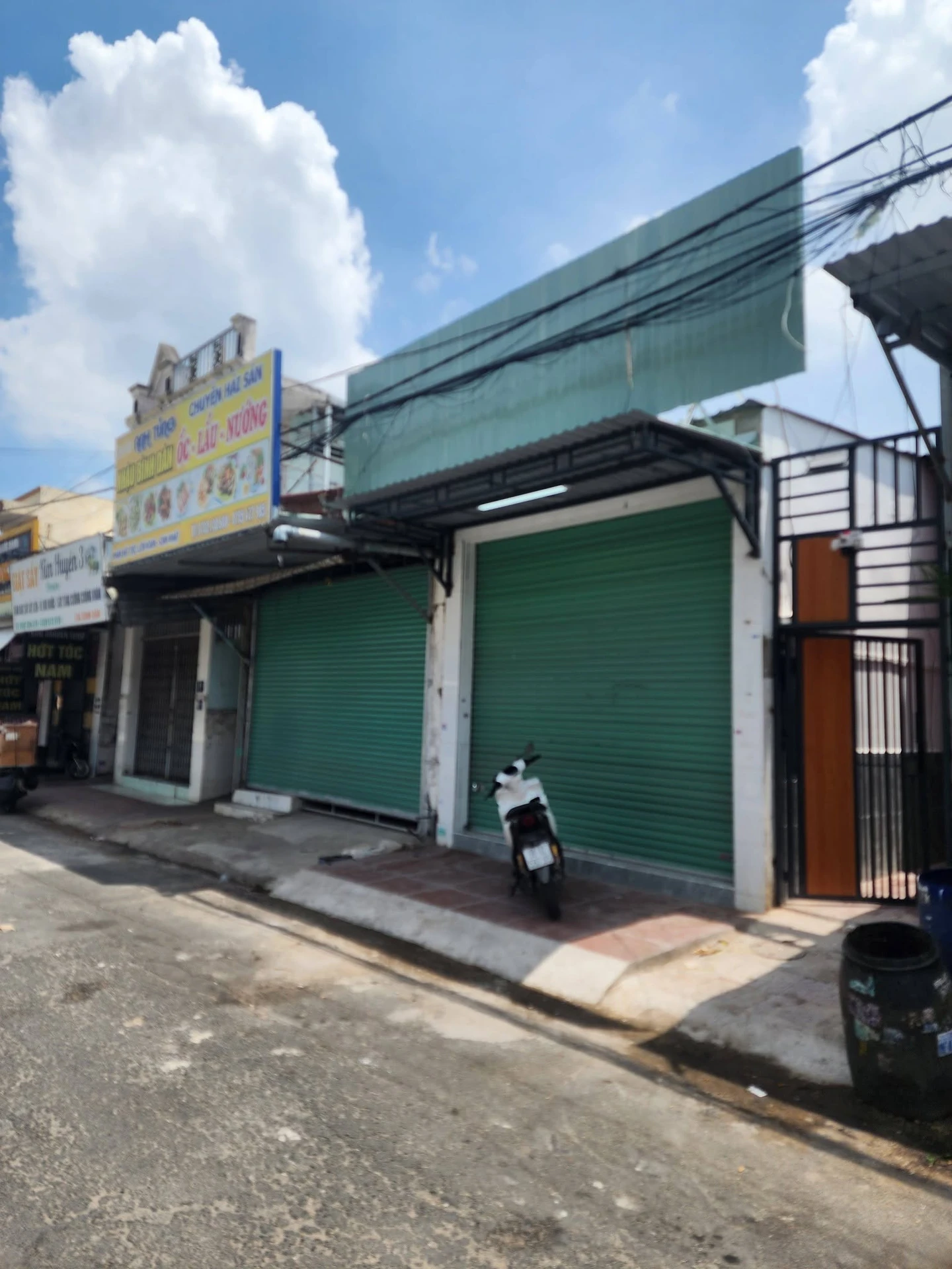 Bán dãy trọ 1 kiot 5 phòng 150m2 KDC 434 Bình Hòa, Thuận An, giá 7,3 tỷ - Ảnh 1