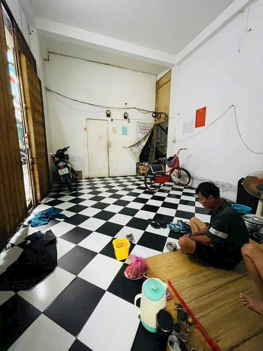 Bán nhà Đoàn Văn Bơ Quận 4, 39m2, 3 tỷ 450 triệu - Ảnh thu nhỏ 2