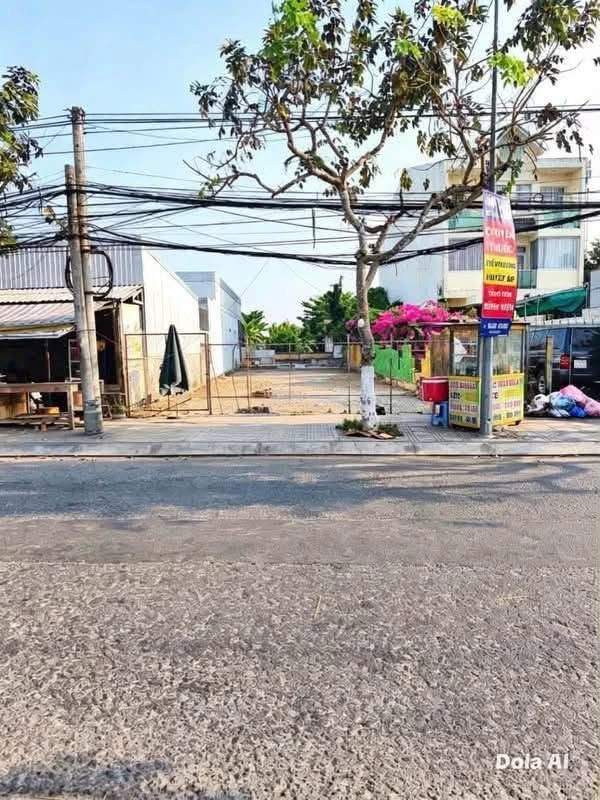 Bán đất mặt tiền Trương Định Bến Tre 366m² - Ảnh 1