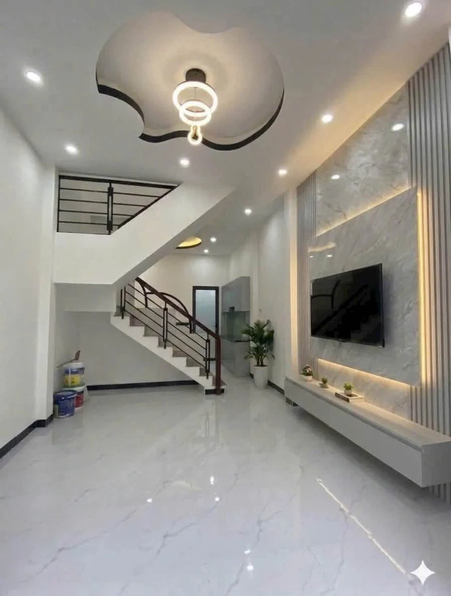 Bán nhà hẻm 46m² 2PN 2WC Nguyễn Thái Học Quy Nhơn - Ảnh thu nhỏ 2