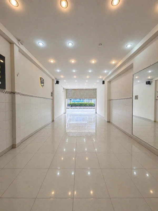 Bán nhà mặt tiền Nguyễn Trung Trực, An Hoà, Rạch Giá, ngay chợ Tắc Ráng, 4,5x16,95m