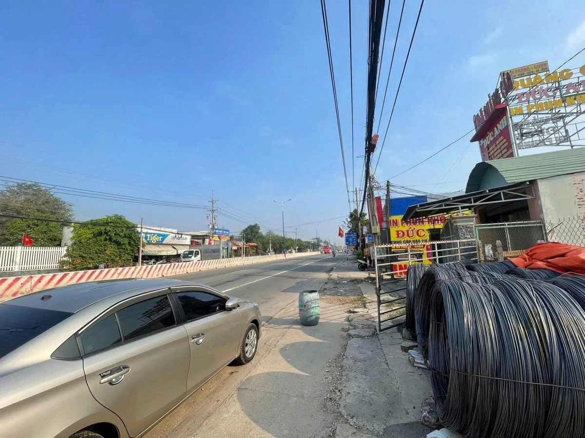 Bán đất mặt tiền kinh doanh Đại Lộ Bình Dương 160m² - Ảnh thu nhỏ 2