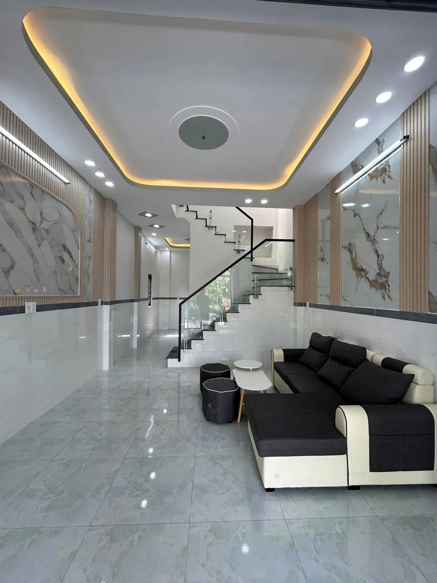 Bán nhà 1 lầu 2PN 48m² ven Hóc Môn 660 triệu - Ảnh thu nhỏ 3