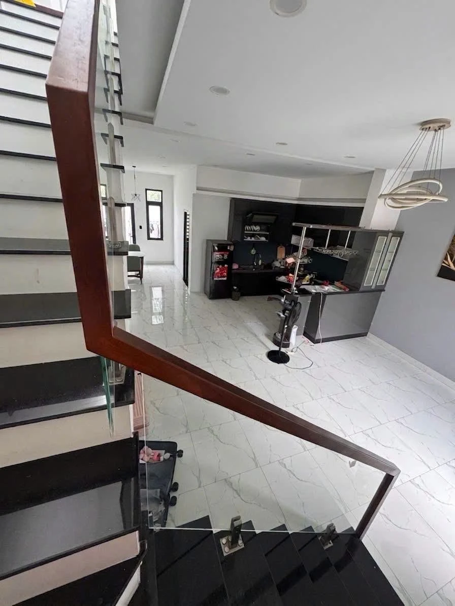 Bán nhà 103,8m² sân ô tô nhánh DX043 gần KDC Hiệp Thành 3, Thủ Dầu Một, giá 3,85 tỷ - Ảnh thu nhỏ 2