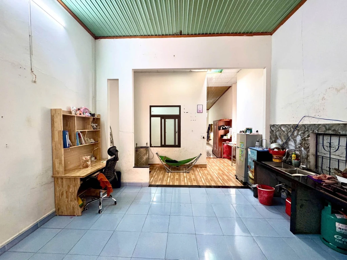 Bán nhà hẻm Lê Duẩn, 48m², 2PN, 1 tỷ Quận 1 - Ảnh thu nhỏ 2