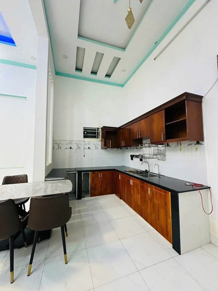 Bán nhà phố hẻm 50m² 2PN 2WC Quận 3 giá 2.95 tỷ - Ảnh thu nhỏ 4