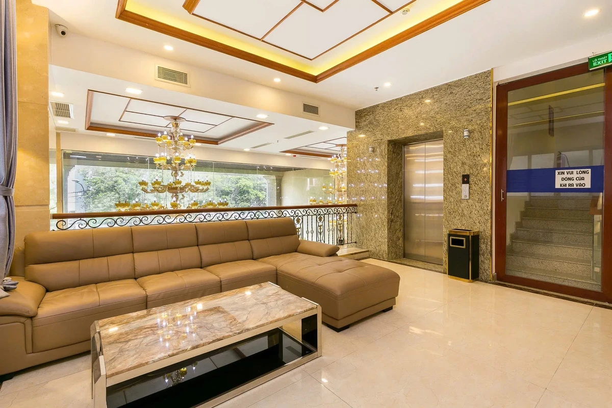 Bán shophouse mặt tiền A4, 200m2, Tân Bình - Ảnh thu nhỏ 2