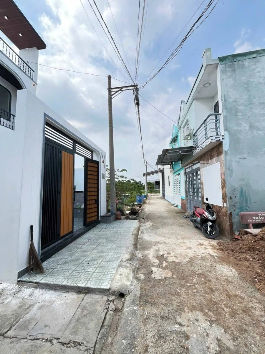 Nhà bán 3PN 3WC 105m² Lục Viên 2.45 tỷ - Ảnh thu nhỏ 4