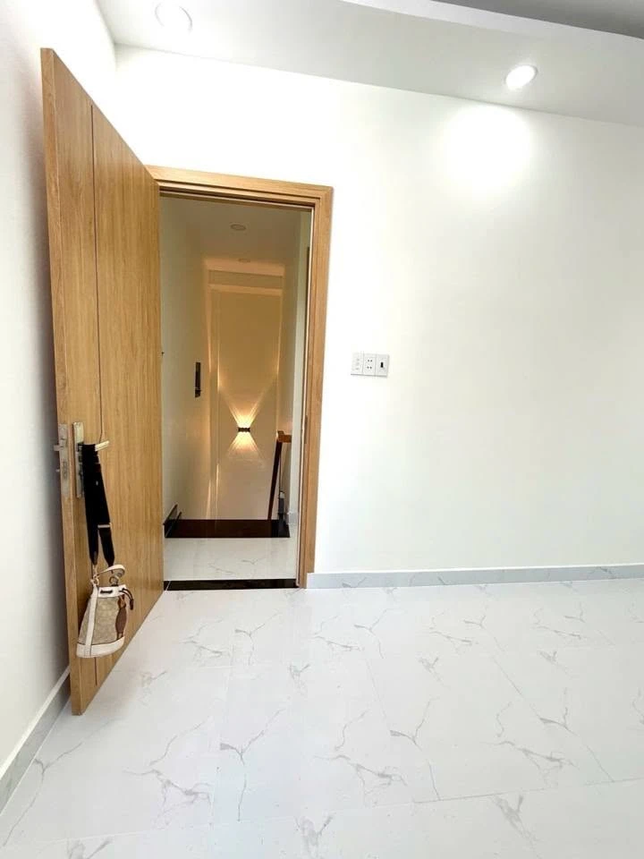 Bán nhà hẻm xe hơi 28m² Chiến Lược, Bình Trị Đông, 3.6 tỷ - Ảnh thu nhỏ 3