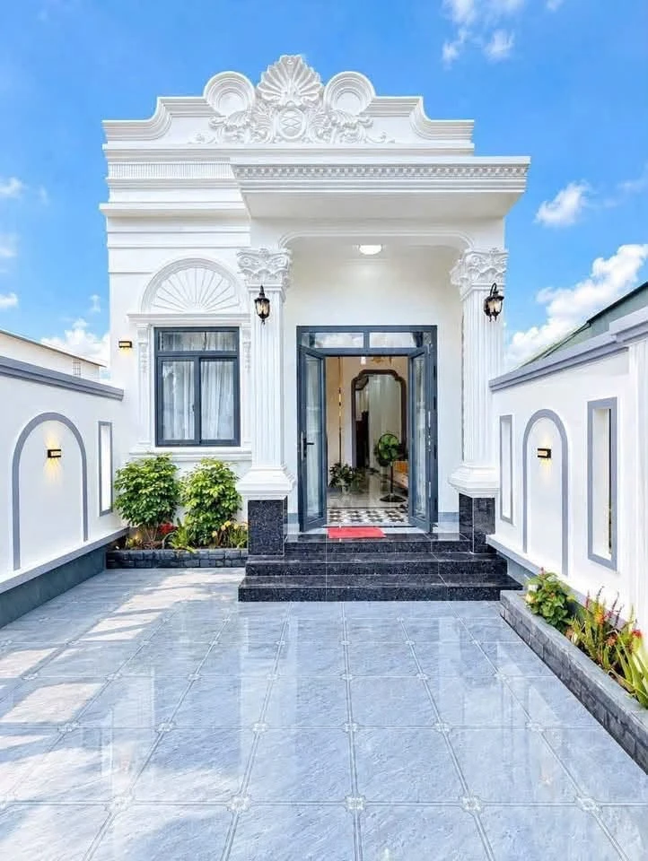 Bán nhà mới tân cổ điển 100m² 2PN Huyện Bình Đại Bến Tre - Ảnh thu nhỏ 3