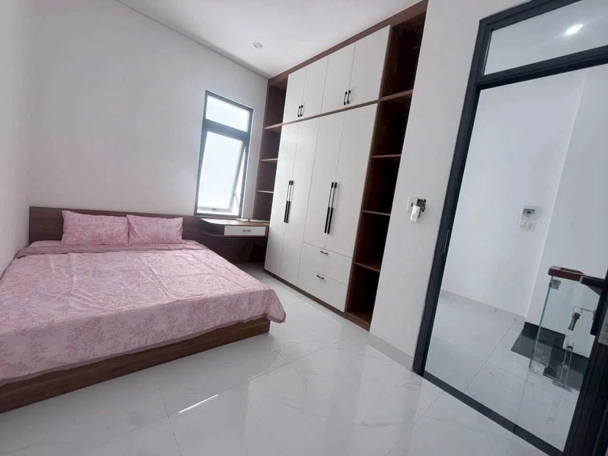 Bán nhà phố mặt tiền 187C Nguyễn Trường Tộ, 105m², 2,96 tỷ - Ảnh thu nhỏ 5