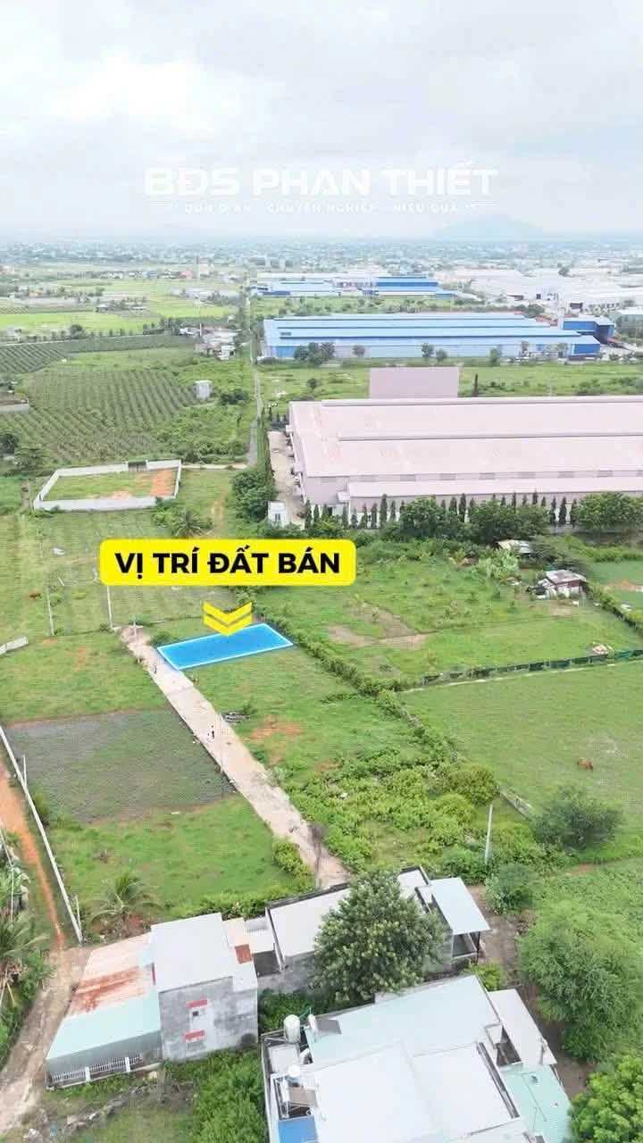 Bán đất 6.3x17m kế KCN Phan Thiết 860 triệu - Ảnh 1