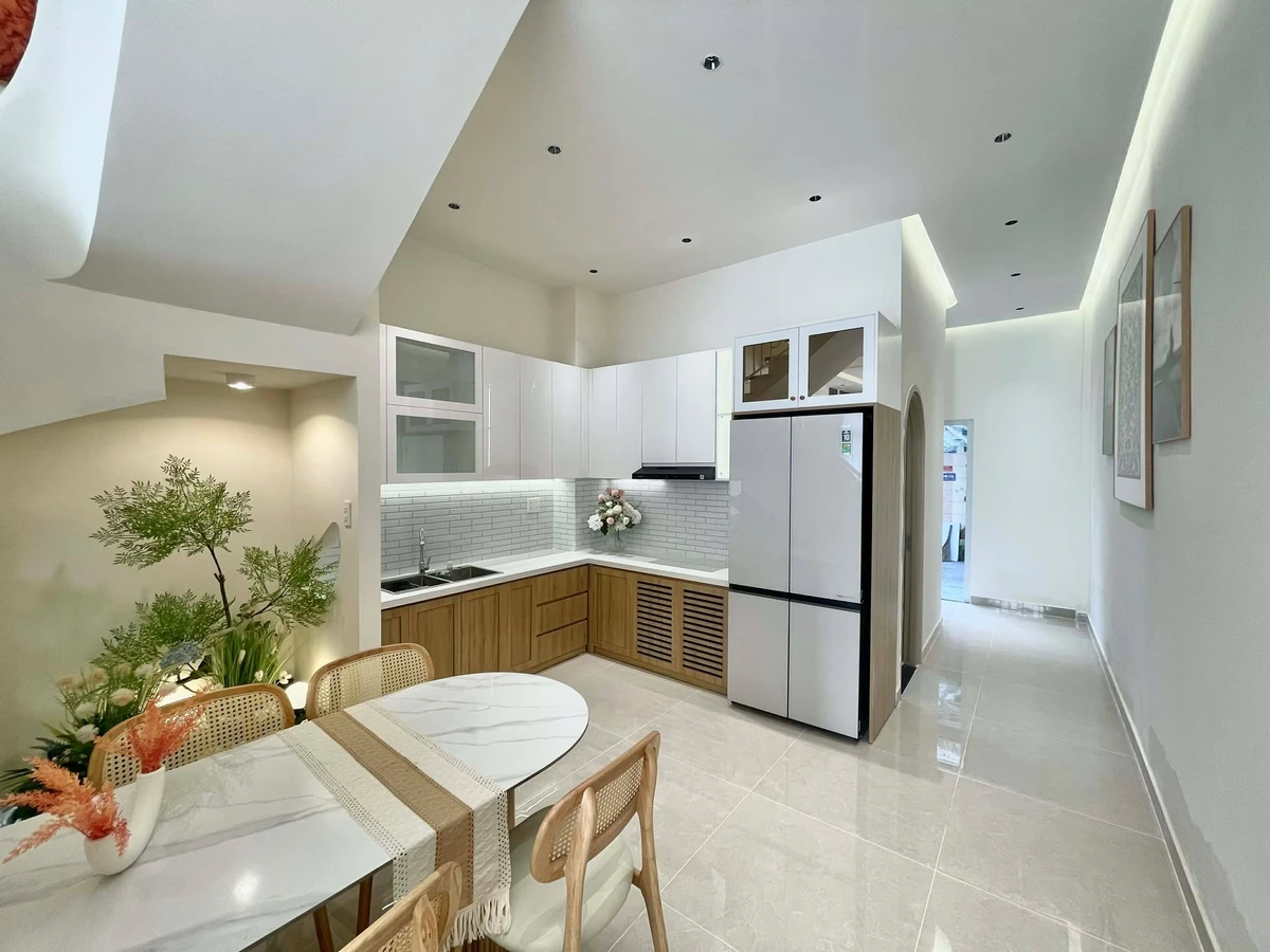 Bán nhà 4 tầng 2 mặt hẻm 150m² Phường 10 Tân Bình - Ảnh thu nhỏ 2