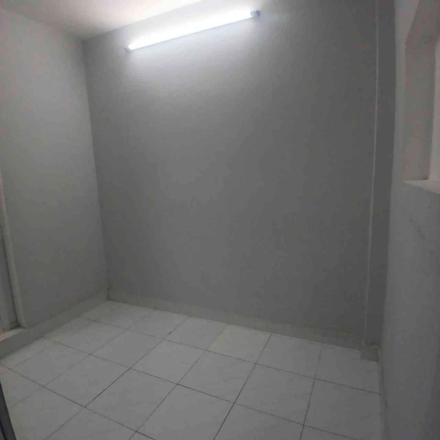 Bán nhà đường Vườn Lài, diện tích sử dụng 76m2, ô tô ngang nhà, giá 5,5 tỷ - Ảnh thu nhỏ 4
