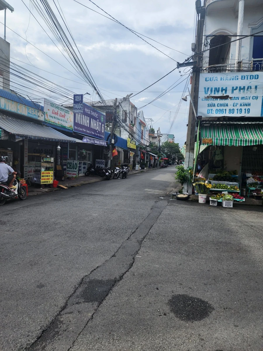 Bán dãy trọ 205m2 gồm 2 kiot và 10 phòng, thu nhập gần 20tr/tháng, Bình Hòa, Thuận An - Ảnh 1