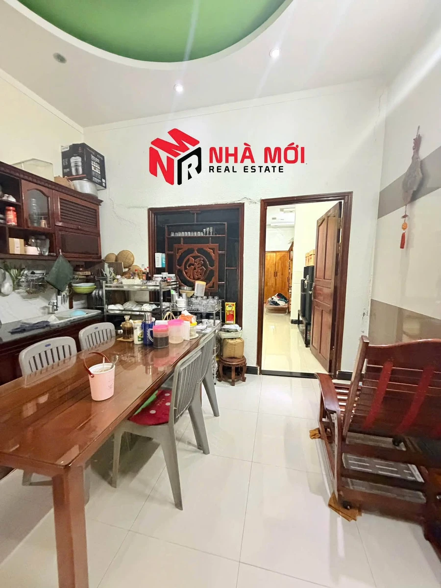 Bán nhà 1 trệt 1 lầu Cà Mau 96m² giá 3,4 tỷ - Ảnh thu nhỏ 2