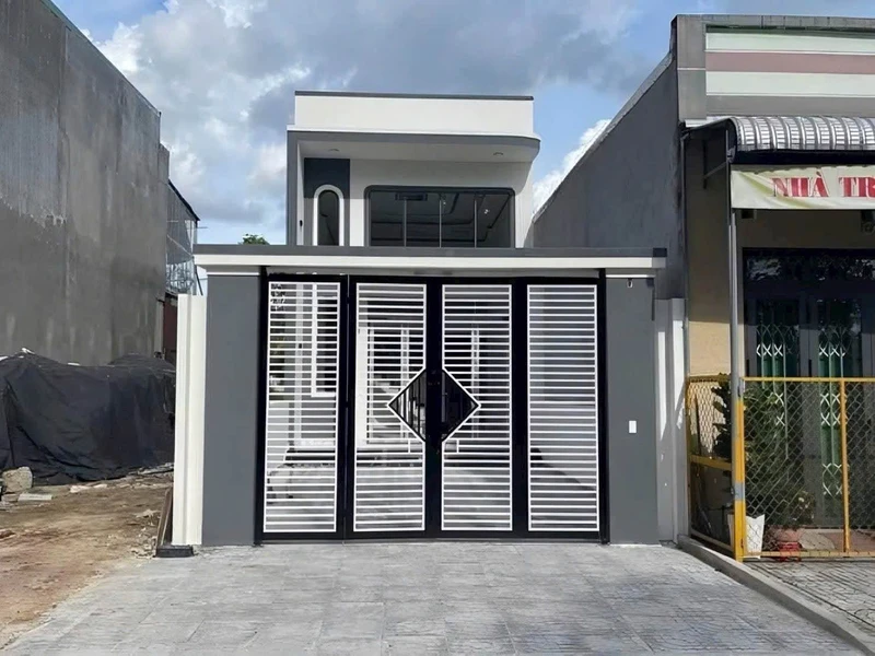 Bán nhà trệt lửng mái Thái 90m² Thạnh Phú