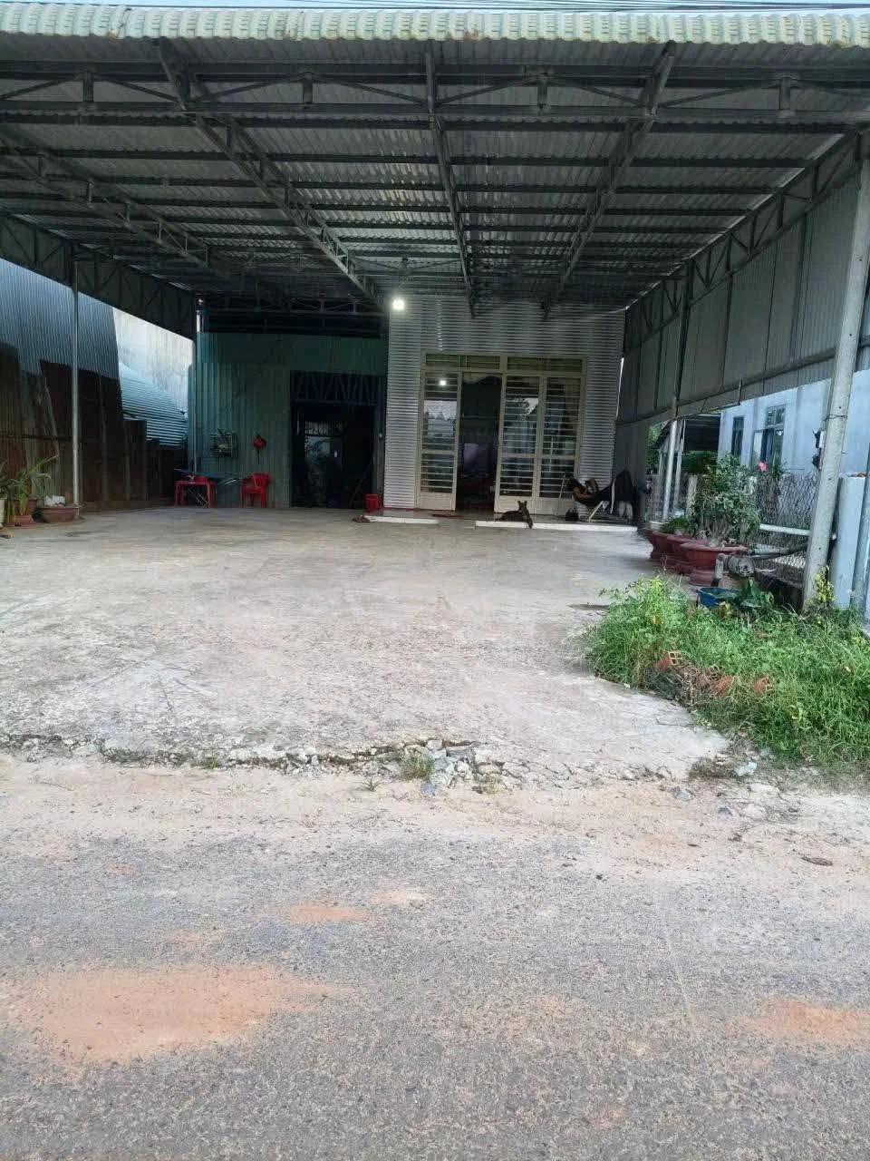 Bán nhà 2 phòng ngủ, 200m2, giá 750 triệu tại Tân Phong, Tân Biên, Tây Ninh - Ảnh 1