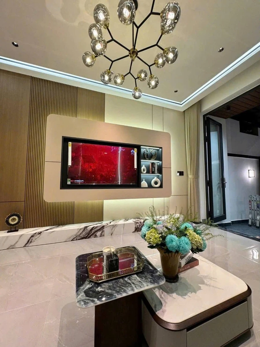 Bán nhà 3 tầng 75,7m² full nội thất An Cựu, Huế - Ảnh thu nhỏ 2