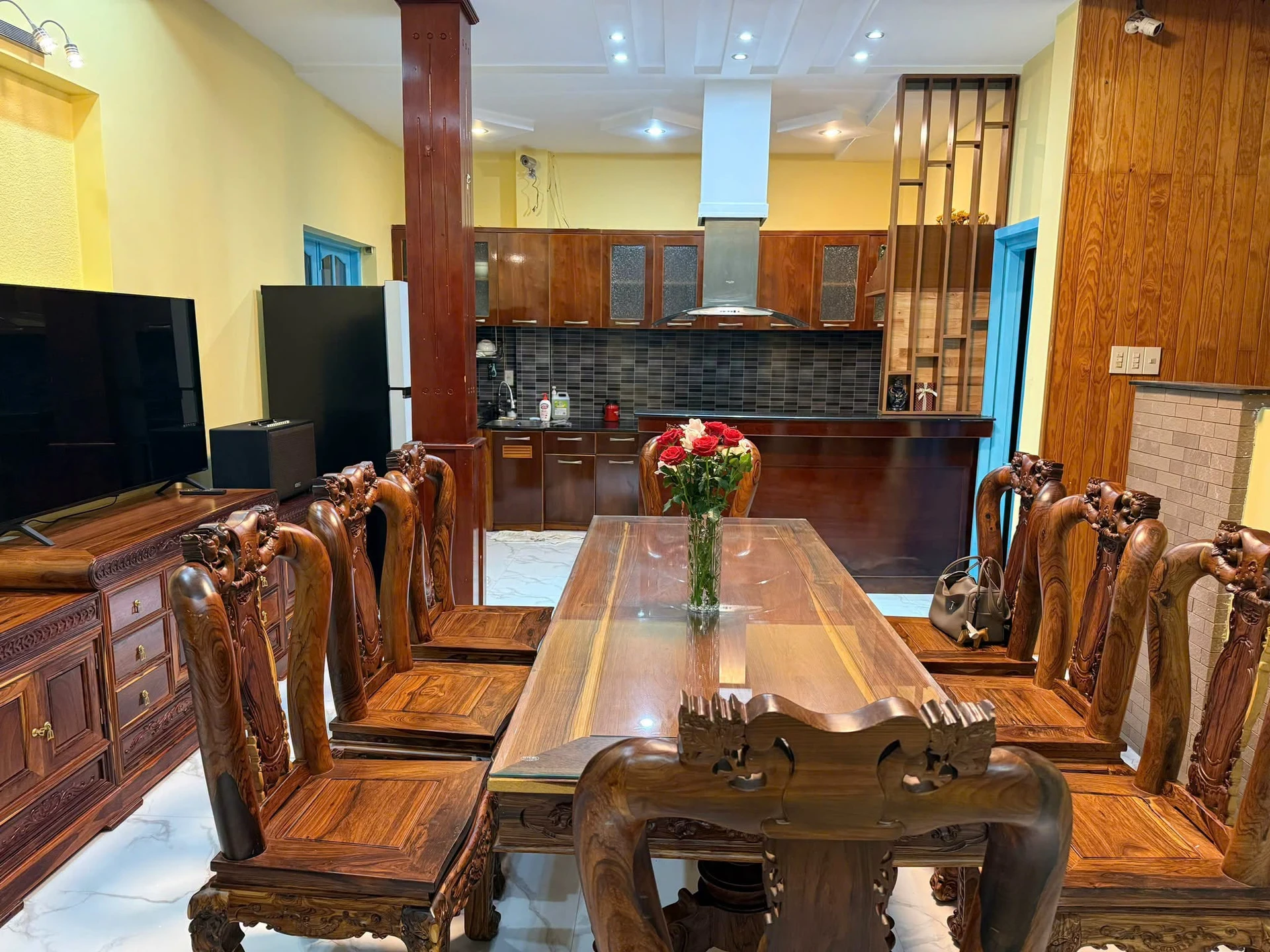 Bán nhà mặt tiền 353m² Triệu Việt Vương Đà Lạt 35 tỷ - Ảnh 1