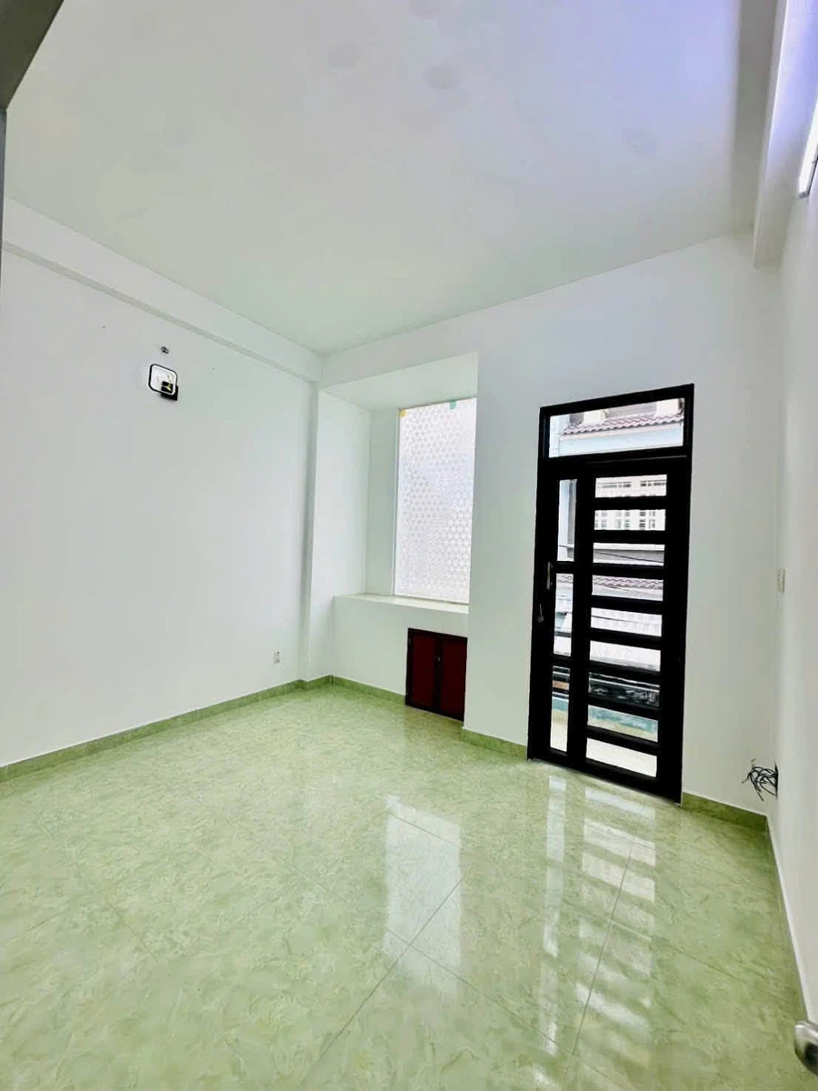 Bán nhà hẻm 6m Liên Khu 5-6, 4x10m, 2 lầu 3PN, 4,25 tỷ, Bình Tân - Ảnh thu nhỏ 3