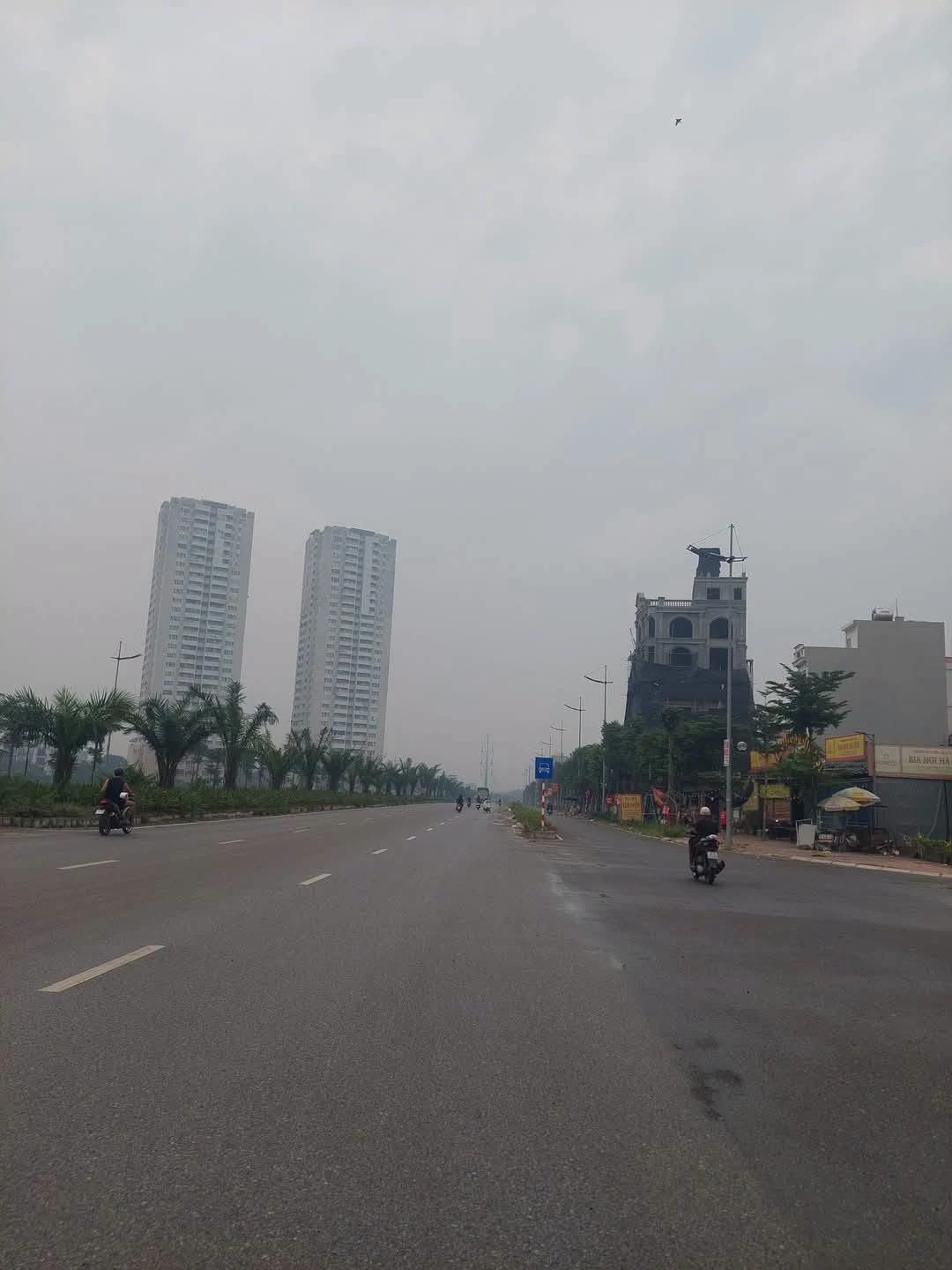 Bán nhà phố 40m2, 6 tầng, Trịnh Văn Bô gần 6 tỷ - Ảnh 1