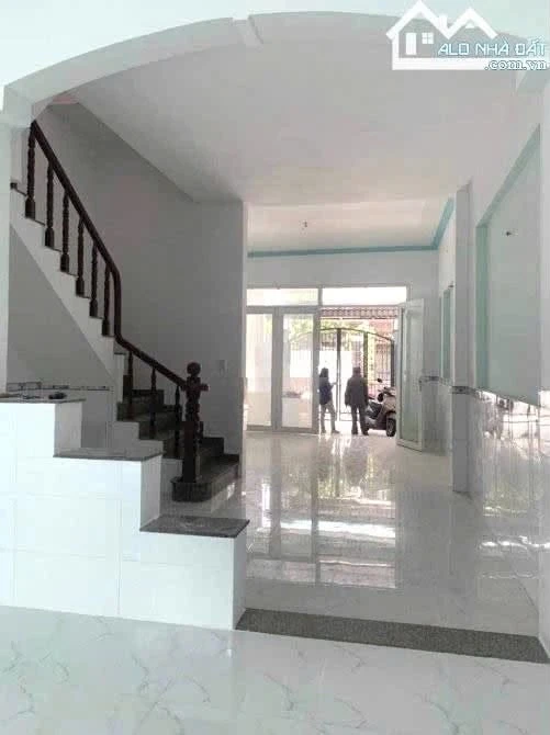 Bán nhà 3 tầng 100m2 hẻm ô tô 5m đường Nguyễn Thị Búp, Quận 12, giá 6,65 tỷ - Ảnh thu nhỏ 5