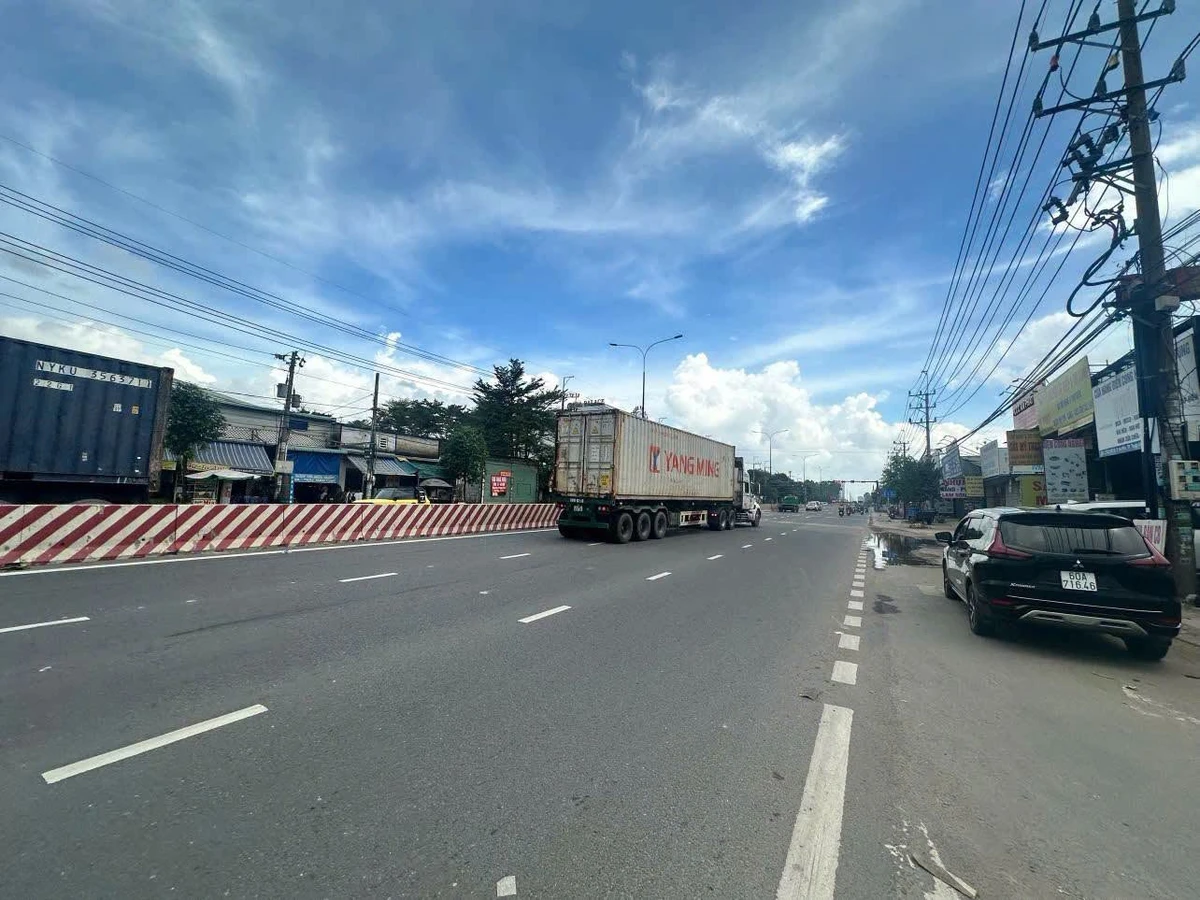 Bán đất 2 mặt tiền DT743 An Phú Thuận An 614m2 - Ảnh thu nhỏ 5