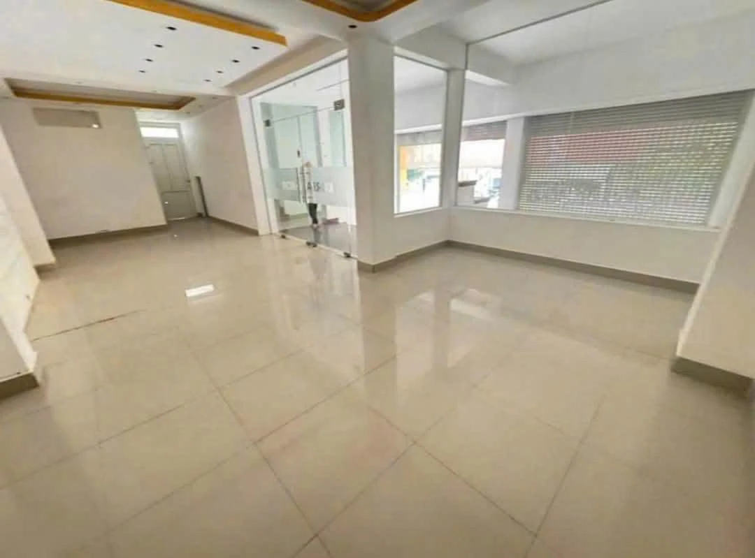 Bán nhà 1 trệt 6 lầu mặt tiền Tôn Đức Thắng, 117m2, 23 tỷ, Phú Thủy, Phan Thiết - Ảnh thu nhỏ 3