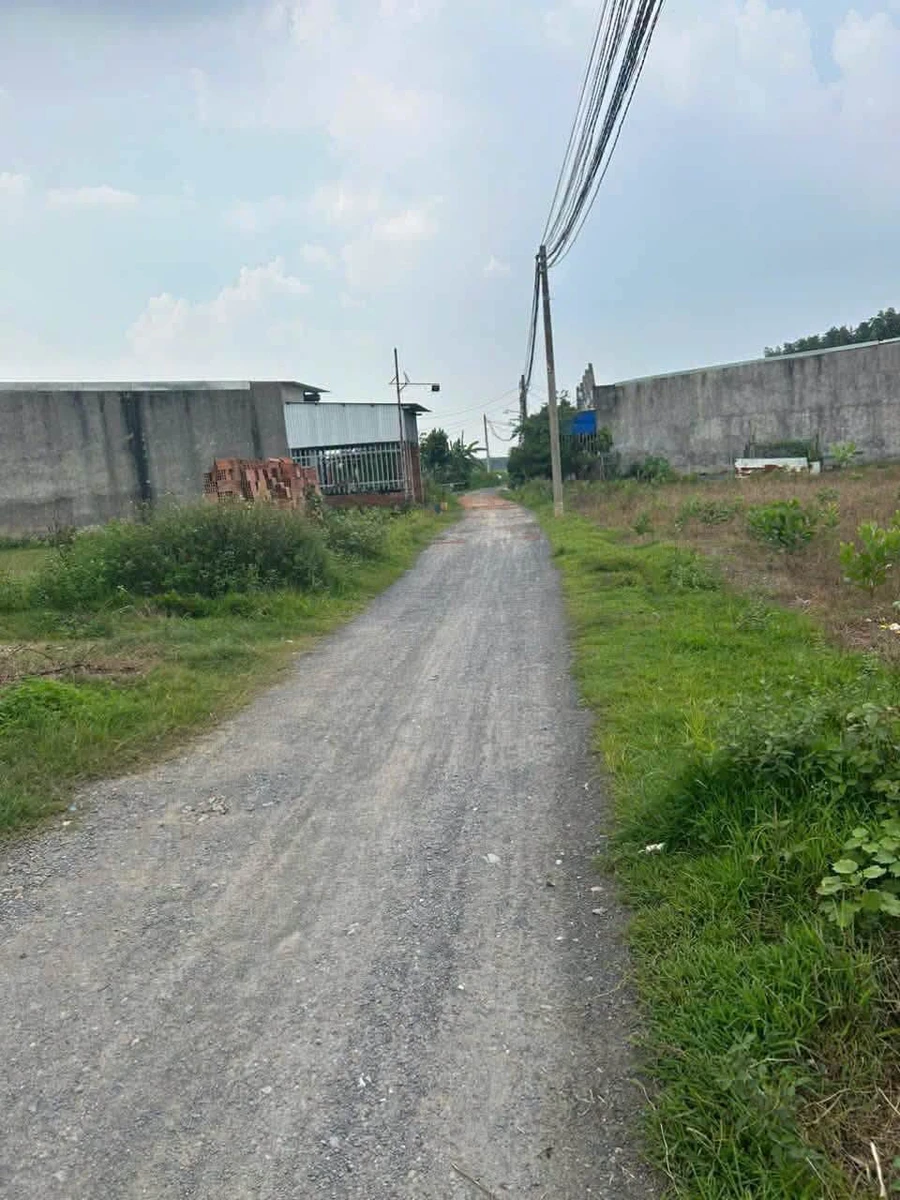 Bán nhà 100m² Nhà Bè 779 triệu - Ảnh 1