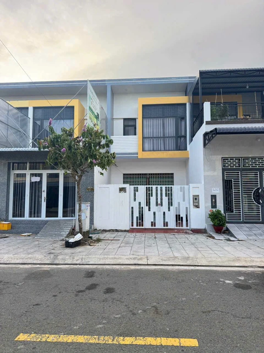 Bán nhà lô D2 105m² Đường số 20 Rạch Giá 2,8 tỷ - Ảnh 1