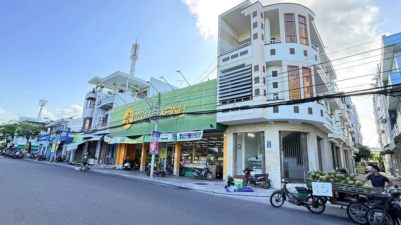 Bán nhà góc 2 mặt tiền 95m² Trường Sa, Nha Trang - 15,5 tỷ - Ảnh 1