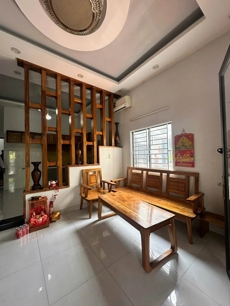 Bán nhà cấp 4, 63m², giữa trung tâm Biên Hòa, 3 tỷ 200 - Ảnh 1