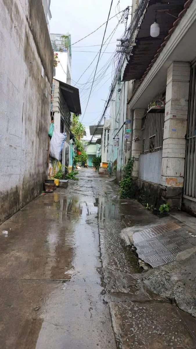 Bán nhà hẻm Hương Lộ 2, 70m2, 1 trệt 1 lầu, 2PN, giá 3,95 tỷ, Bình Tân - Ảnh thu nhỏ 4