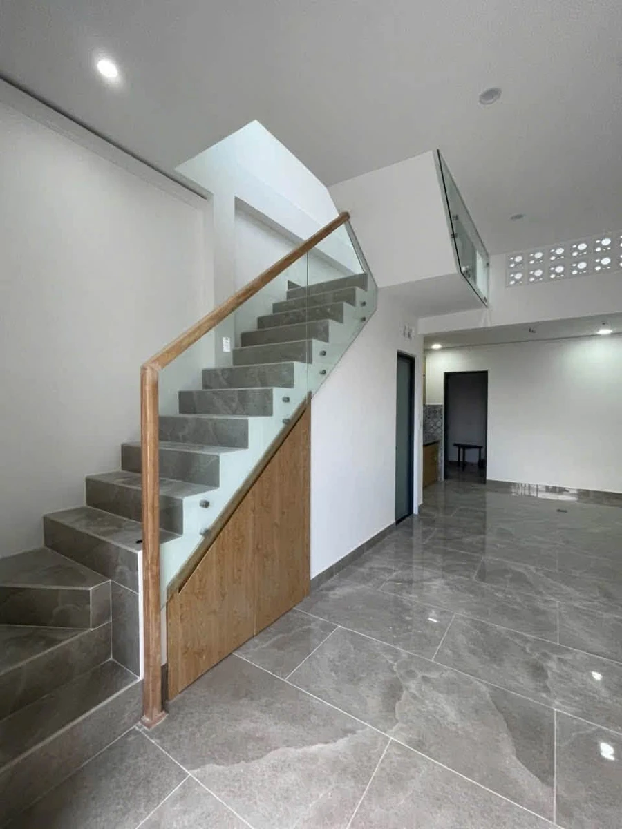 Nhà 1 tỷ 490 50m2 2PN 2WC Long Hải - Ảnh thu nhỏ 2