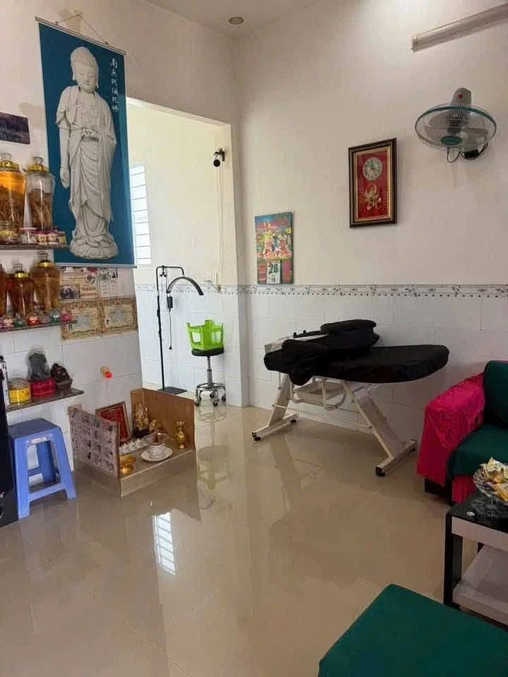 Bán nhà 2PN, mặt tiền Phạm Văn Đồng, 88m² Long Hải - Ảnh thu nhỏ 2